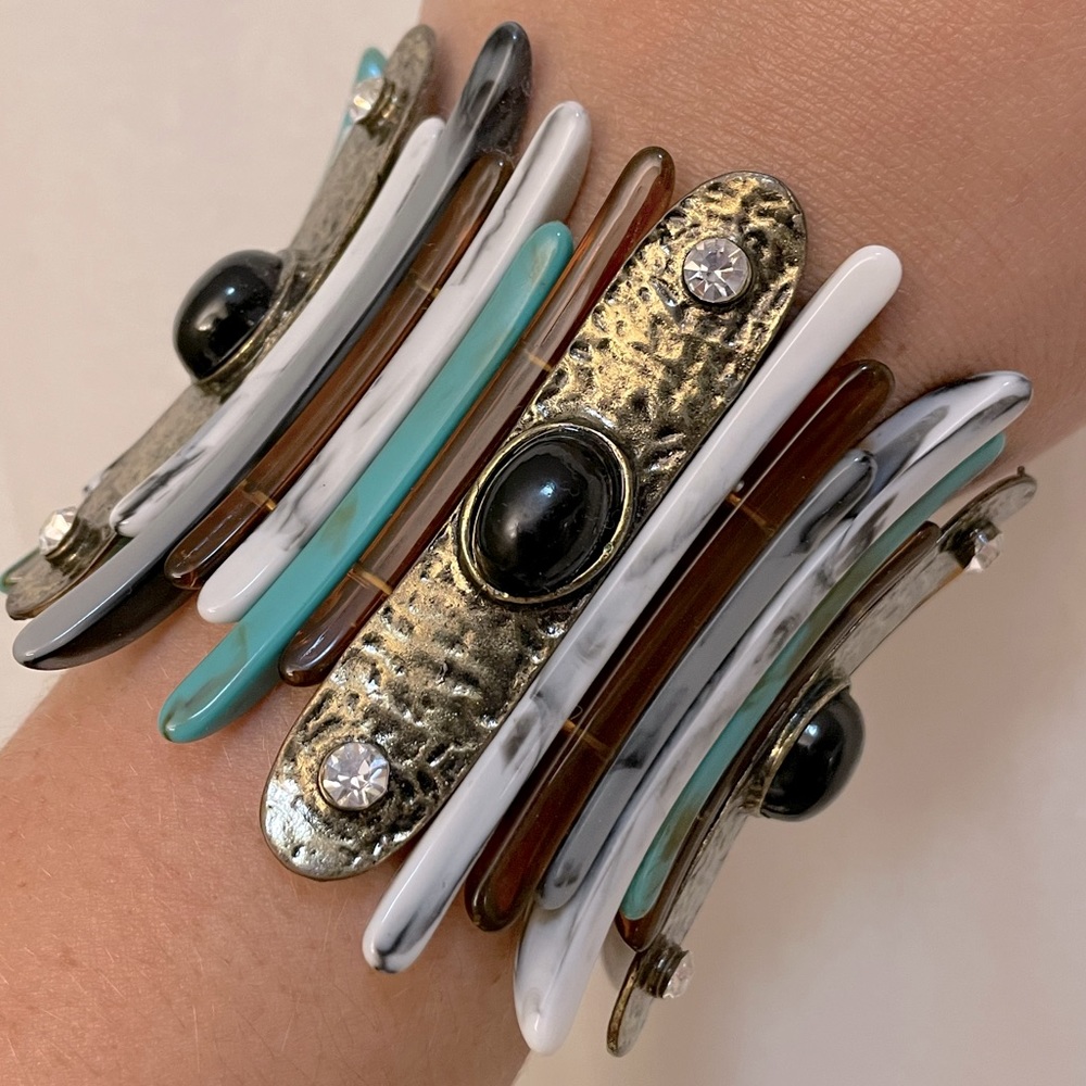 Brown/ teal/ gold bracelet.
